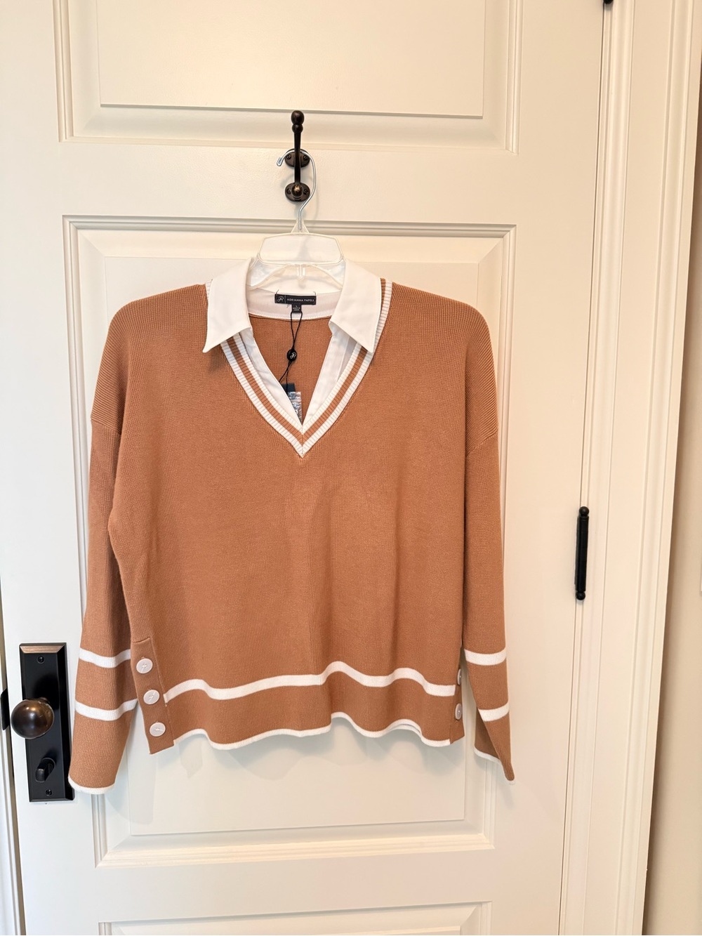 Adrianna Papell V-Neck Twofer Sweater US L